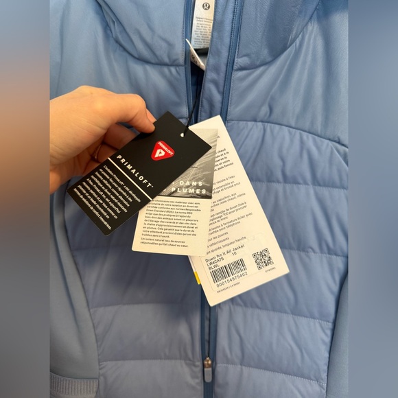 Lululemon Athletica Down for it All Blue Puffer Jacket color blue willow size 10 - Picture 6 of 8